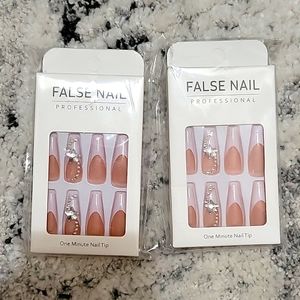 Press on fake nails